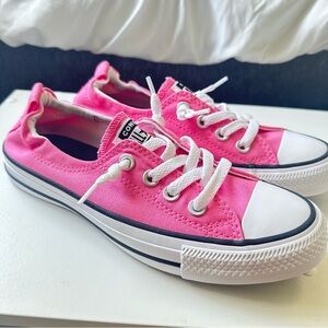 NEW Women's Chuck Taylor All Star Shoreline Low Top Sneaker